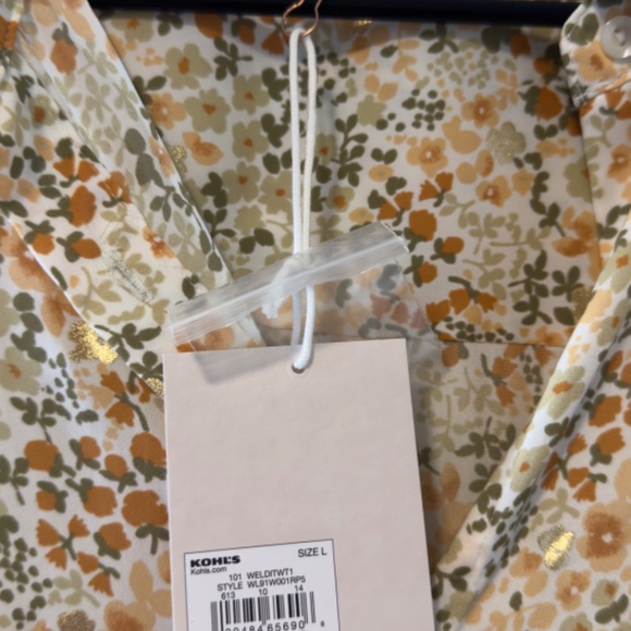 LC Lauren Conrad - “The Front Shirt” - New - US Large - Picture 4 of 6